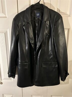 GAP women’s black faux leather blazer, oversized L